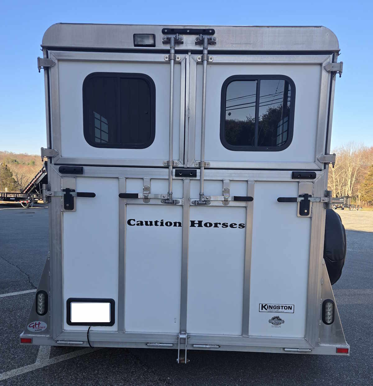 USED_49069_REAR.jpg